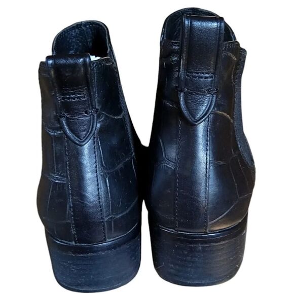 Coach Suffolk Patchwork Black Pull On Booties Leather Snakeskin Size 7.5 - Picture 3 of 7